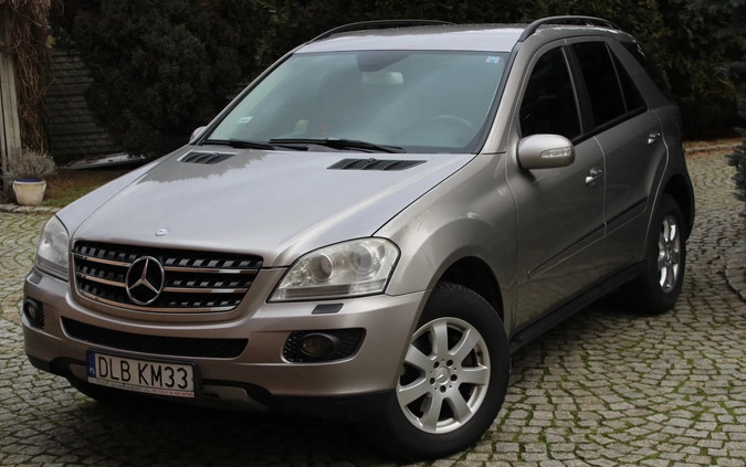 Mercedes-Benz ML cena 35800 przebieg: 302000, rok produkcji 2008 z Lędziny małe 106